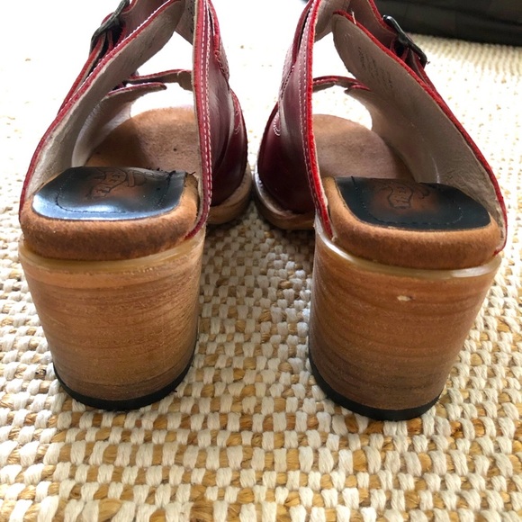 Freebird Caprice Sandals - Red Size 9 - Picture 4 of 10